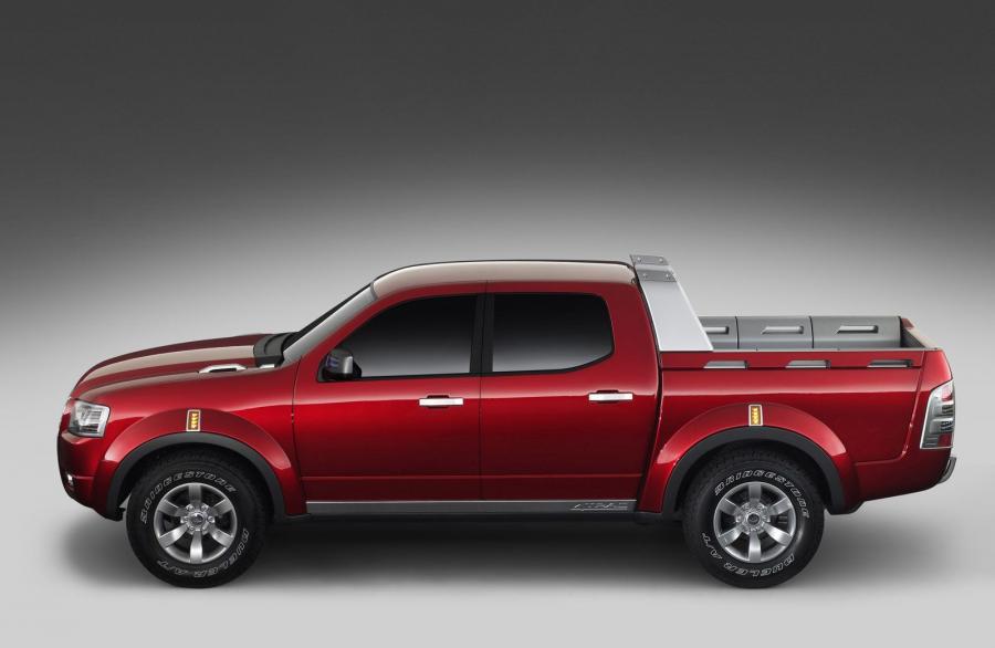  Ford 4-Trac Pick-Up Concept 2005 года  (фото 14 из 23)
